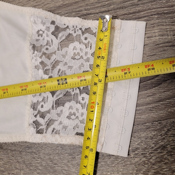 Christian Dior Intimates Lace Floral Corset Bustier Top Ivory 4975 - 36B - Picture 11 of 11